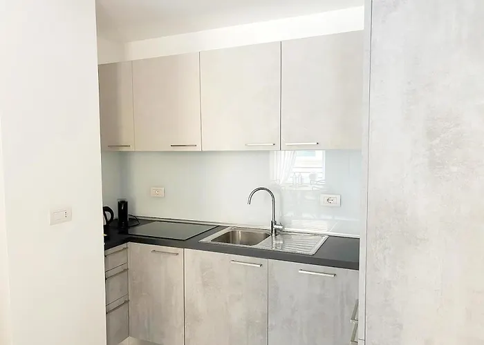 Apartmentsarena - Amarone Escape Апартаменты *